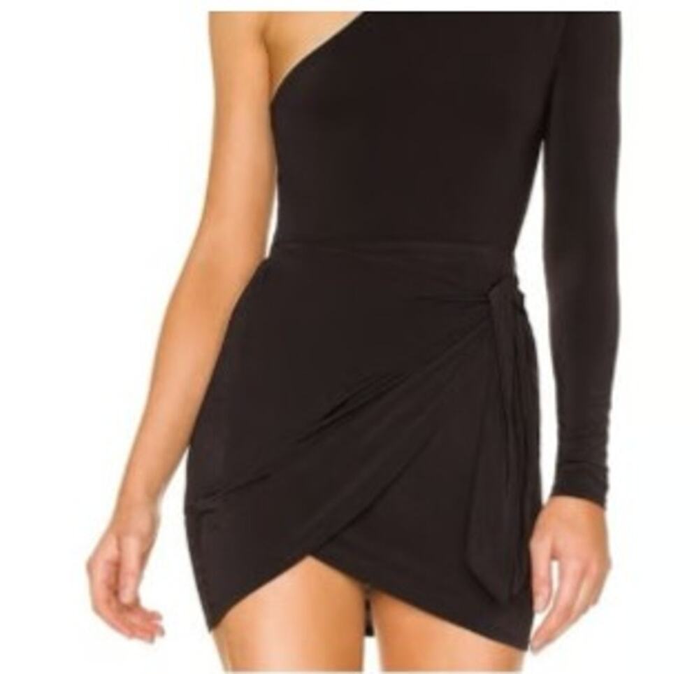 Lovers and Friends Kloss Mini Skirt Sz S Cute and stretchy mini skirt.
